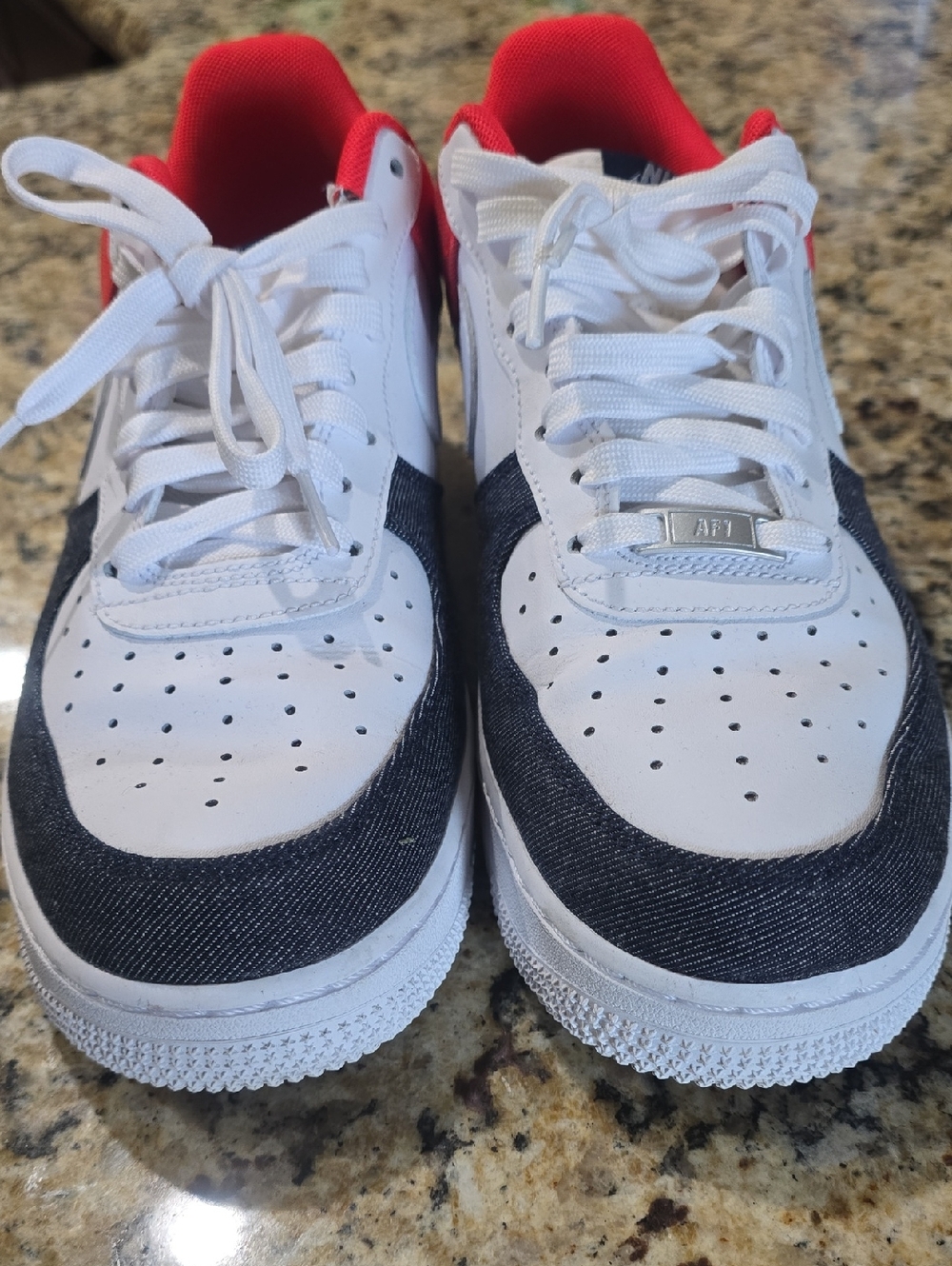 8.5 Nike Men's White and Red Leather Sneakers